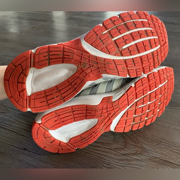 Adidas running shoes 8.5 - Picture 5 of 5
